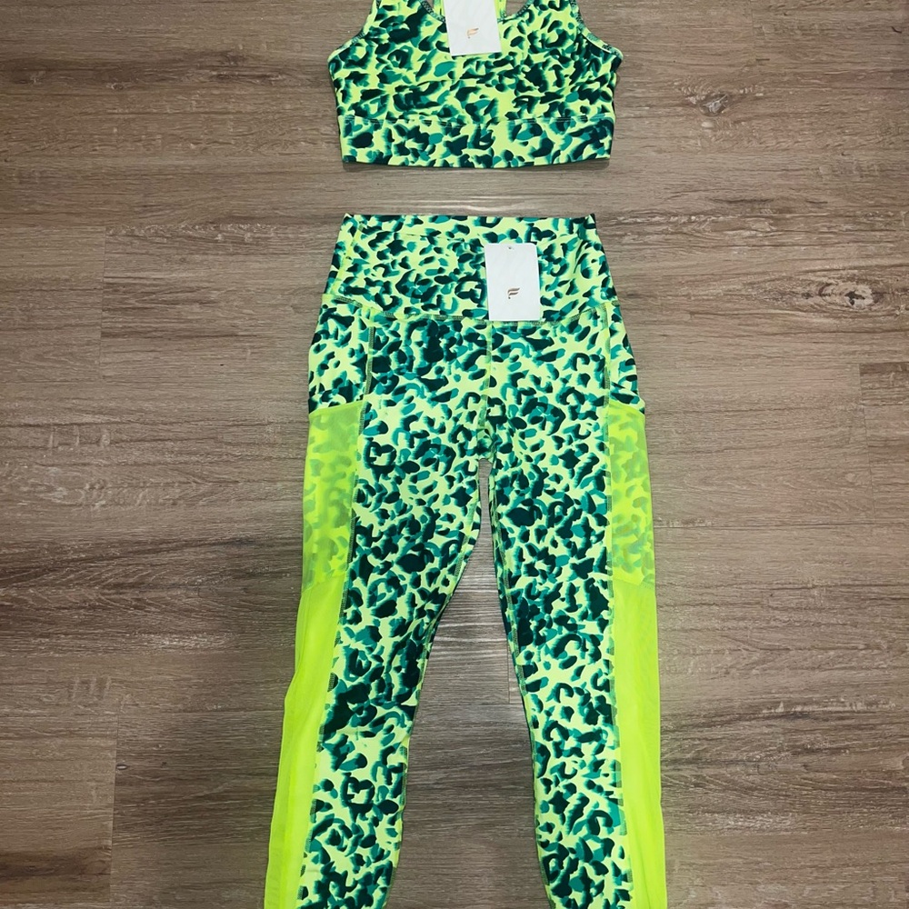 Fabletics | Fabletics Mila Workout Set